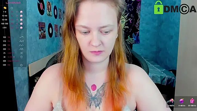 Snapshot of madness_lia chatting on 12.27.24 madness lia online show from 12.27.24