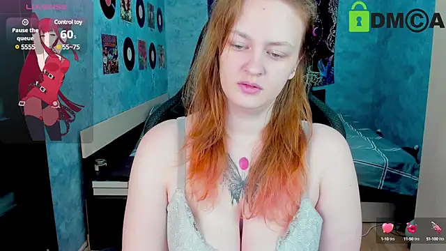 Snapshot of madness_lia chatting on 12.31.24 madness lia online show from 12.31.24