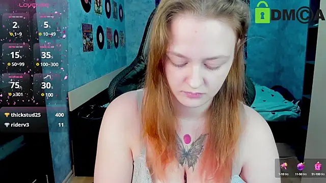 Snapshot of madness_lia chatting on 01.07.25 madness lia online show from 01.07.25