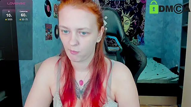 Snapshot of madness_lia chatting on 01.28.25 madness lia online show from 01.28.25