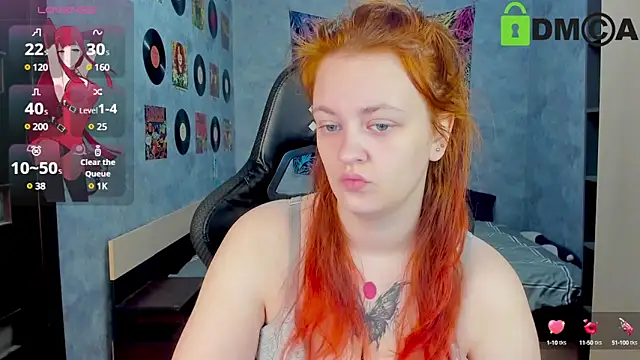 Snapshot of madness_lia chatting on 02.04.25 madness lia online show from 02.04.25