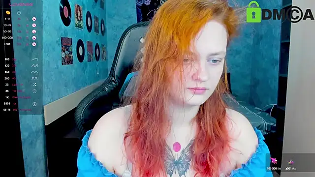 Snapshot of madness_lia chatting on 03.12.25 madness lia online show from 03.12.25