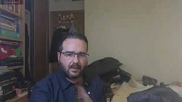 Snapshot of curiosillo83 chatting on 02.25.25 curiosillo83 online show from 02.25.25