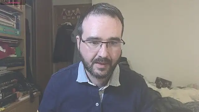 Snapshot of curiosillo83 chatting on 02.25.25 curiosillo83 online show from 02.25.25