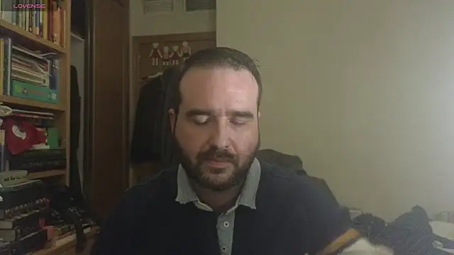 Snapshot of curiosillo83 chatting on 02.27.25 curiosillo83 online show from 02.27.25