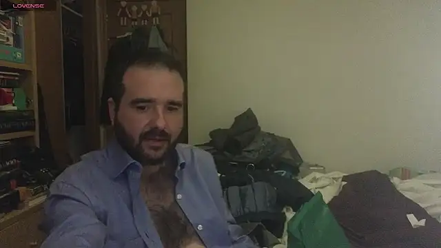 Snapshot of curiosillo83 chatting on 03.01.25 curiosillo83 online show from 03.01.25