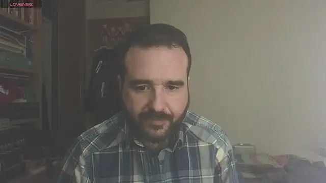 Snapshot of curiosillo83 chatting on 03.03.25 curiosillo83 online show from 03.03.25