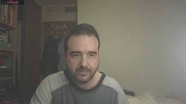 Snapshot of curiosillo83 chatting on 03.08.25 curiosillo83 online show from 03.08.25