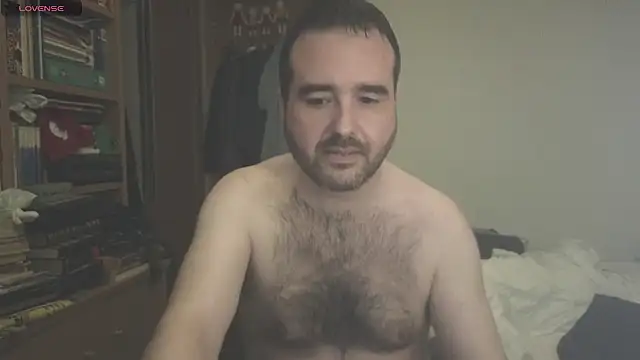 Snapshot of curiosillo83 chatting on 03.08.25 curiosillo83 online show from 03.08.25