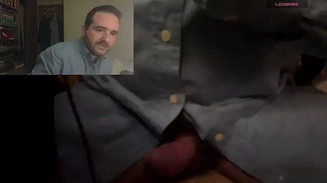 Snapshot of curiosillo83 chatting on 03.09.25 curiosillo83 online show from 03.09.25