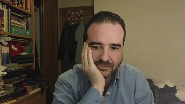 Snapshot of curiosillo83 chatting on 03.09.25 curiosillo83 online show from 03.09.25