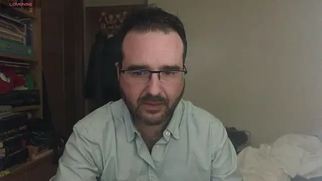 Snapshot of curiosillo83 chatting on 03.11.25 curiosillo83 online show from 03.11.25