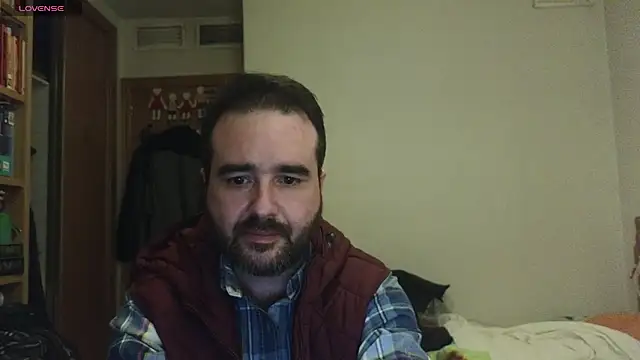 Snapshot of curiosillo83 chatting on 03.20.25 curiosillo83 online show from 03.20.25