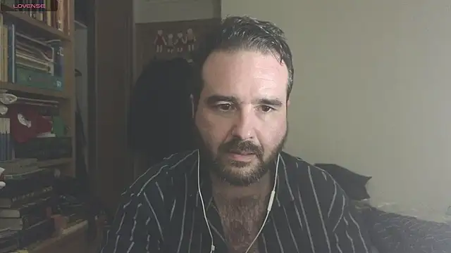 Snapshot of curiosillo83 chatting on 03.22.25 curiosillo83 online show from 03.22.25