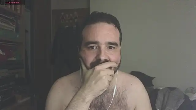 Snapshot of curiosillo83 chatting on 03.22.25 curiosillo83 online show from 03.22.25