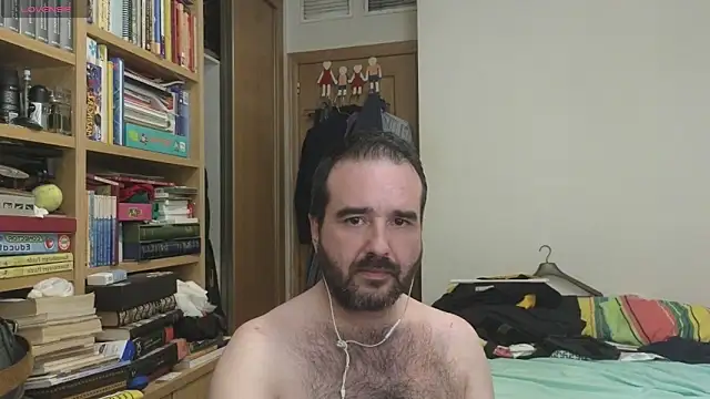 Snapshot of curiosillo83 chatting on 09.22.25 curiosillo83 online show from 09.22.25