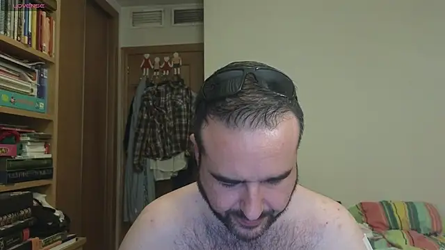 Snapshot of curiosillo83 chatting on 10.07.25 curiosillo83 online show from 10.07.25