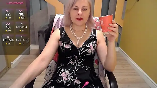 Candy Long online show from 01.02.25