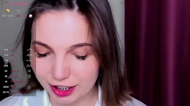 KindHazelHere  online show from 02.18.25