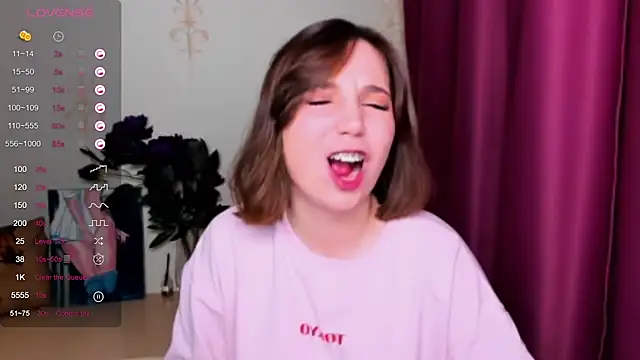 KindHazelHere  online show from 03.14.25