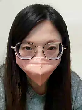 Snapshot of Lu_Nana chatting on 02.10.25 Lu Nana online show from 02.10.25