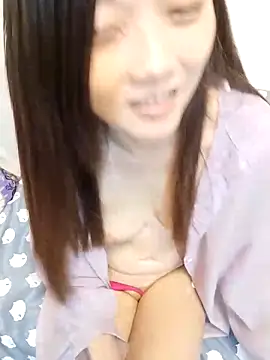 Snapshot of Lu_Nana chatting on 03.18.25 Lu Nana online show from 03.18.25