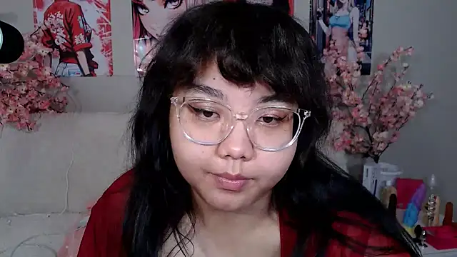 Snapshot of Moertomlly chatting on 07.18.26 Moertomlly online show from 07.18.26
