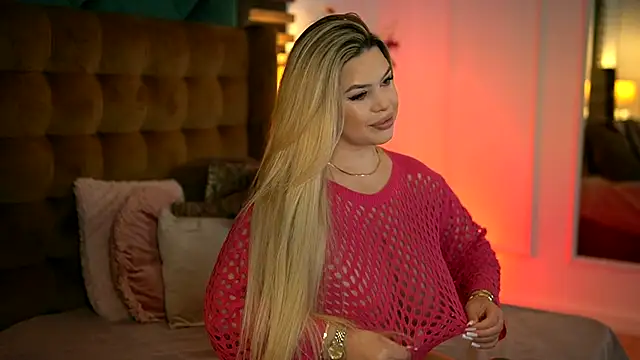 SophieBoobsX online show from 10.21.25