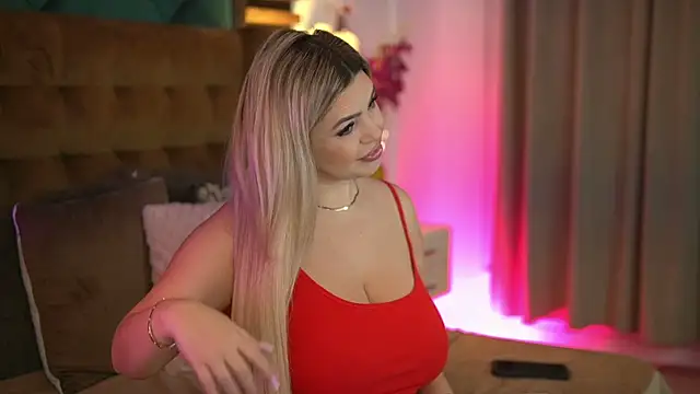 SophieBoobsX online show from 11.26.25