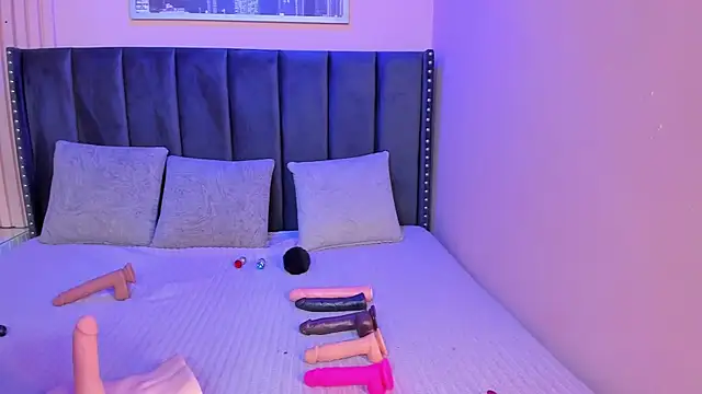 ashlye miller  online show from 01.24.25