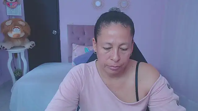 mature martina online show from 02.26.26