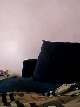 Snapshot of pretty-donna chatting on 11.09.25 pretty-donna online show from 11.09.25