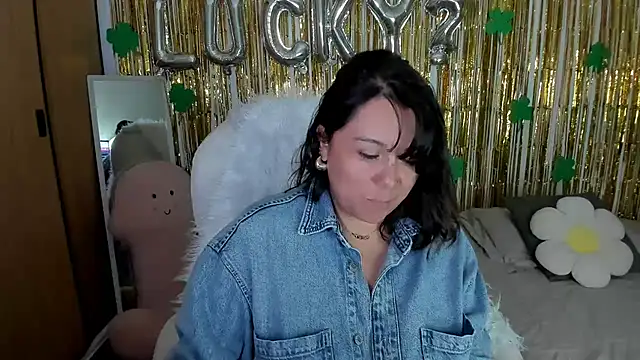 bigbooty-30 online show from 03.15.25