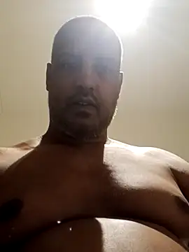 Snapshot of bink1982 chatting on 02.15.26 bink1982 online show from 02.15.26