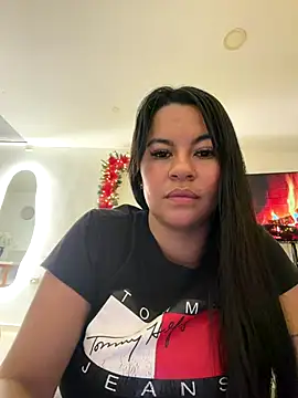 Margaret Saunders online show from 12.16.25