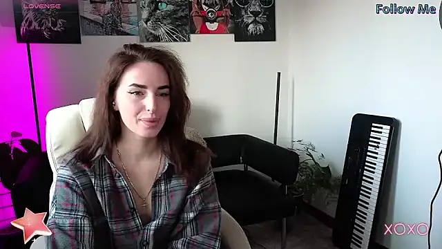 Snapshot of xx_adrihanna_xx chatting on 02.12.25 xx adrihanna xx online show from 02.12.25