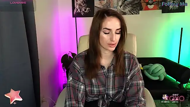 Snapshot of xx_adrihanna_xx chatting on 02.26.25 xx adrihanna xx online show from 02.26.25