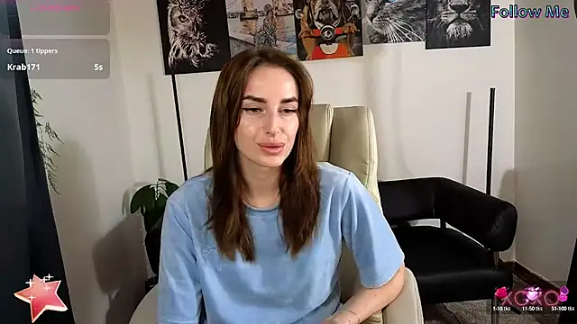 Snapshot of xx_adrihanna_xx chatting on 03.13.25 xx adrihanna xx online show from 03.13.25