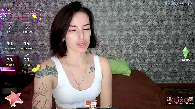 Snapshot of xx_adrihanna_xx chatting on 09.08.25 xx adrihanna xx online show from 09.08.25