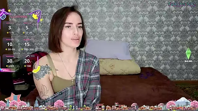 Snapshot of xx_adrihanna_xx chatting on 09.25.25 xx adrihanna xx online show from 09.25.25