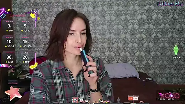 Snapshot of xx_adrihanna_xx chatting on 10.03.25 xx adrihanna xx online show from 10.03.25