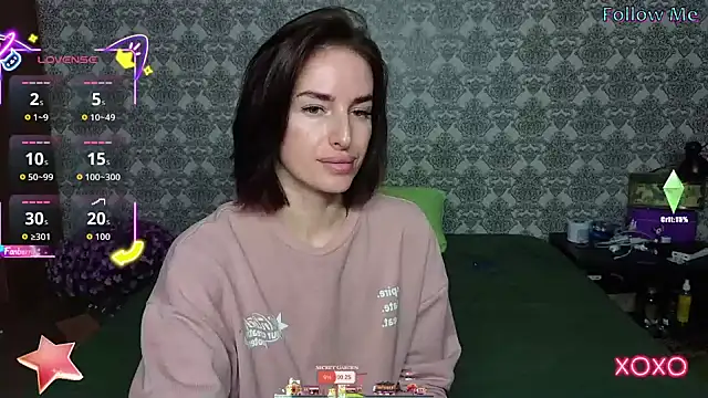Snapshot of xx_adrihanna_xx chatting on 10.15.25 xx adrihanna xx online show from 10.15.25