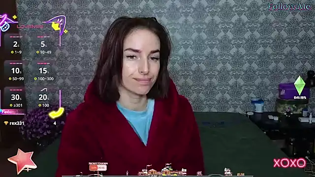 Snapshot of xx_adrihanna_xx chatting on 10.16.25 xx adrihanna xx online show from 10.16.25
