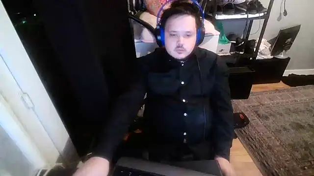 Snapshot of Bebemickey75 chatting on 01.25.25 Bebemickey75 online show from 01.25.25