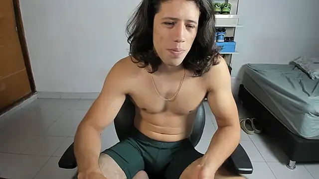 Snapshot of imtonny19 chatting on 10.03.25 imtonny19 online show from 10.03.25