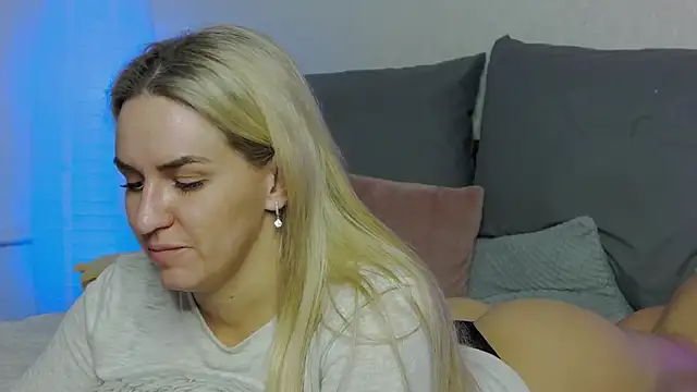 SofiJames online show from 01.08.25