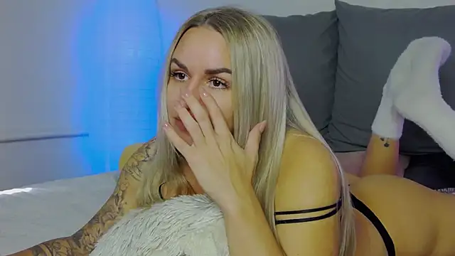 SofiJames online show from 09.13.25