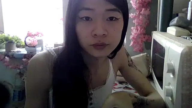 CarlyJoy online show from 01.10.26