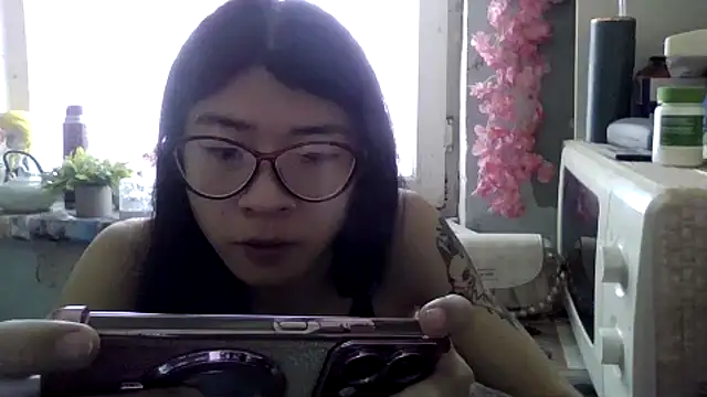 CarlyJoy online show from 03.26.26