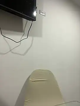 iraide castro online show from 06.25.26
